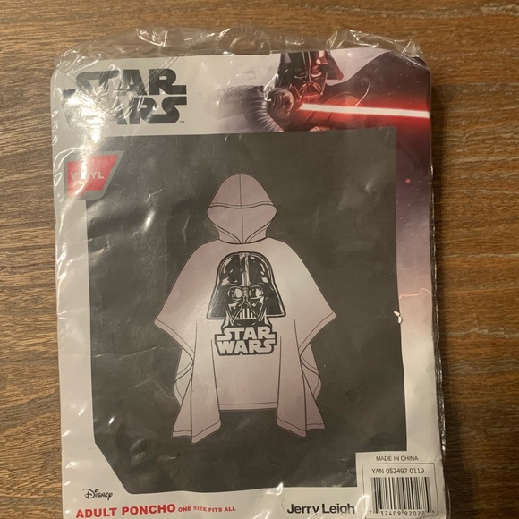 New Disney Star Wars Darth Vader Vinyl Poncho Raincoat Windbreaker White Black - Picture 4 of 5